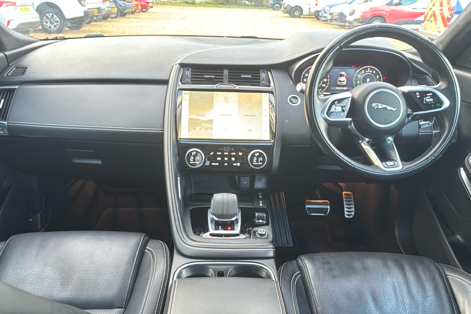Used Jaguar E-Pace 2021 for sale - 76362402: Photo 8