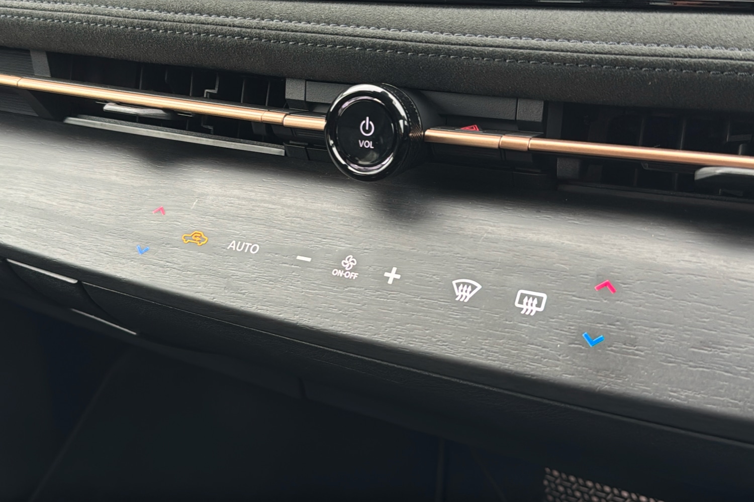 Used Nissan ARIYA 2022 for sale - 77308666: Photo 15