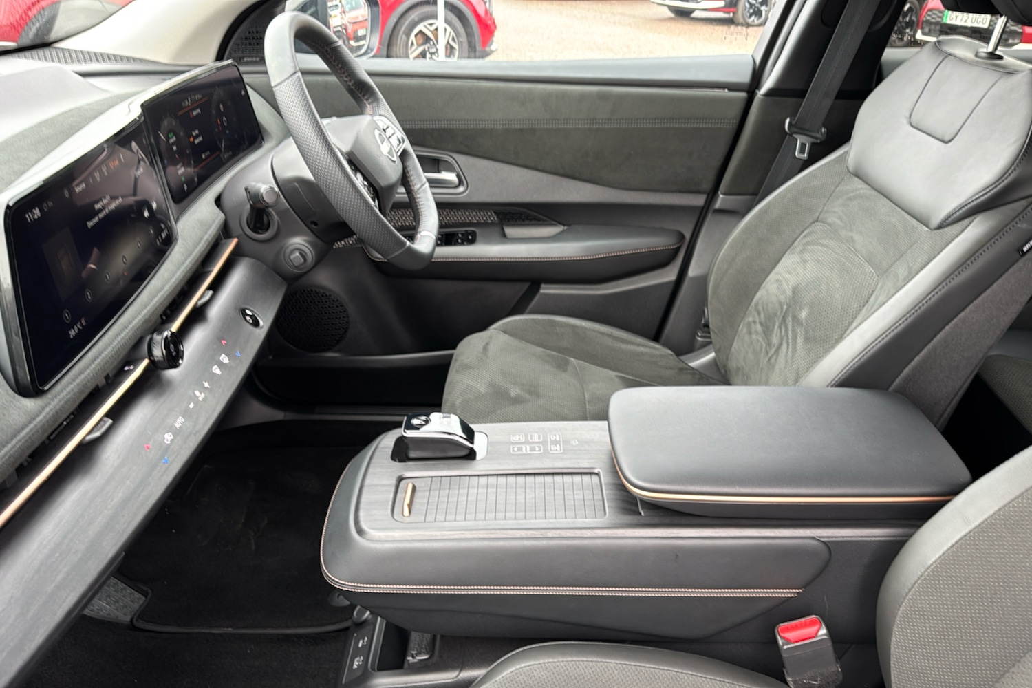 Used Nissan ARIYA 2022 for sale - 77308666: Photo 41