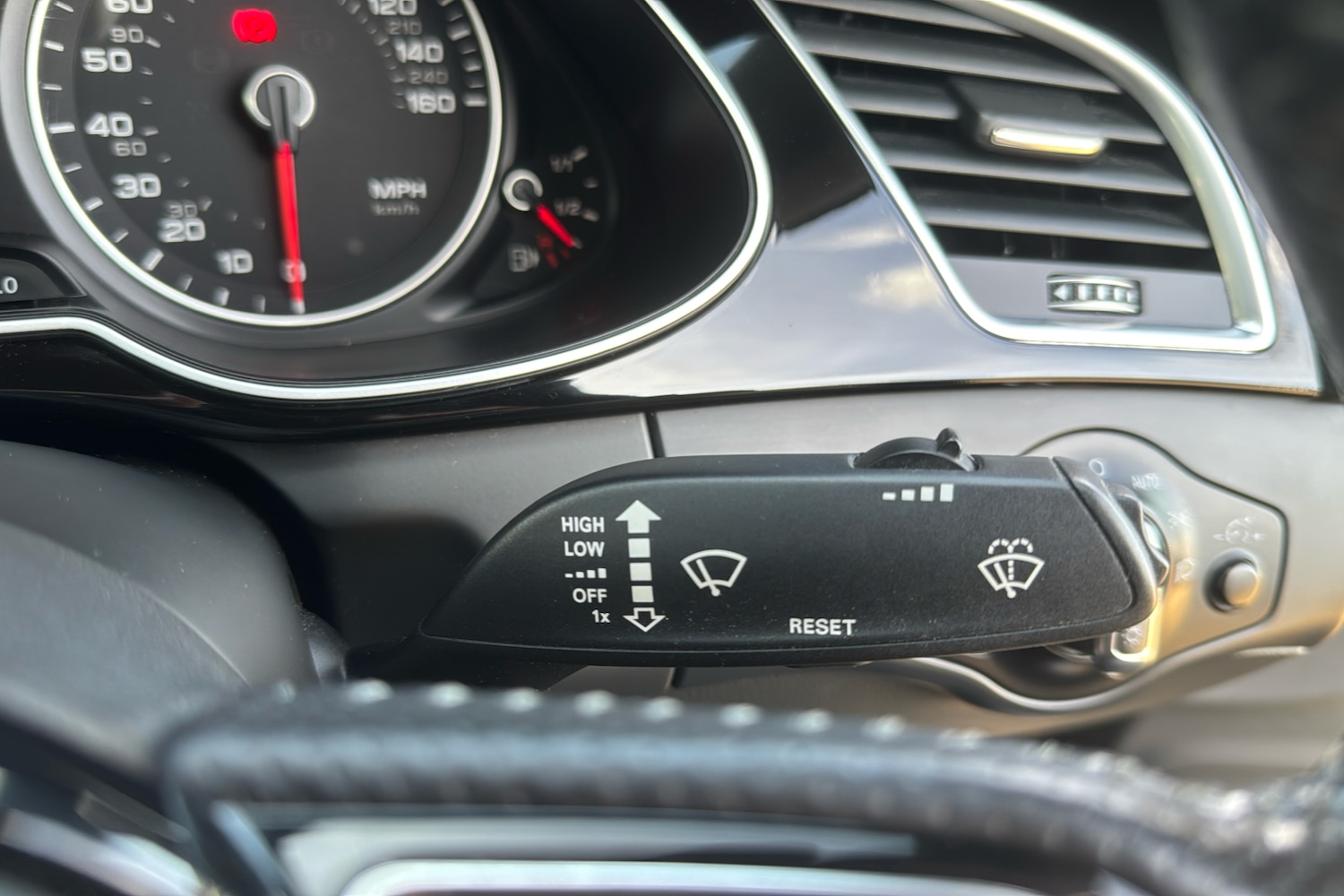 Used Audi A4 2014 for sale - 76141427: Photo 29