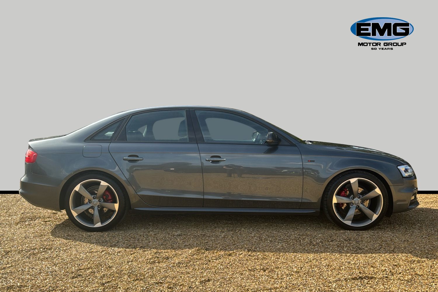 Used Audi A4 2014 for sale - 76141427: Photo 4