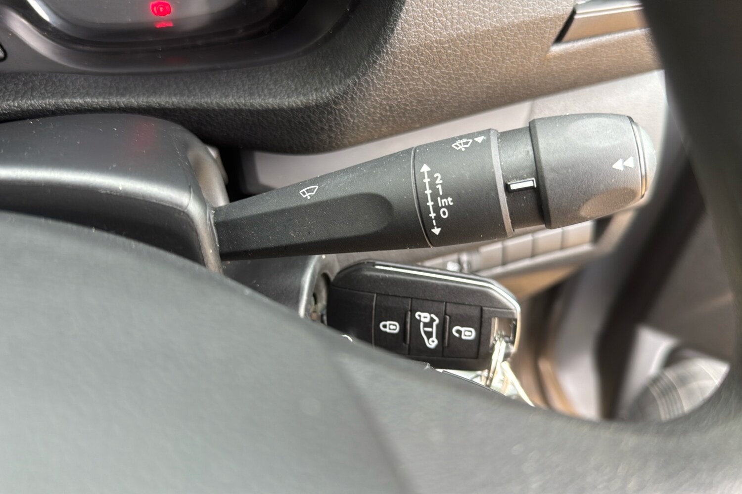 Used Peugeot Expert 2023 for sale - 76230231: Photo 28