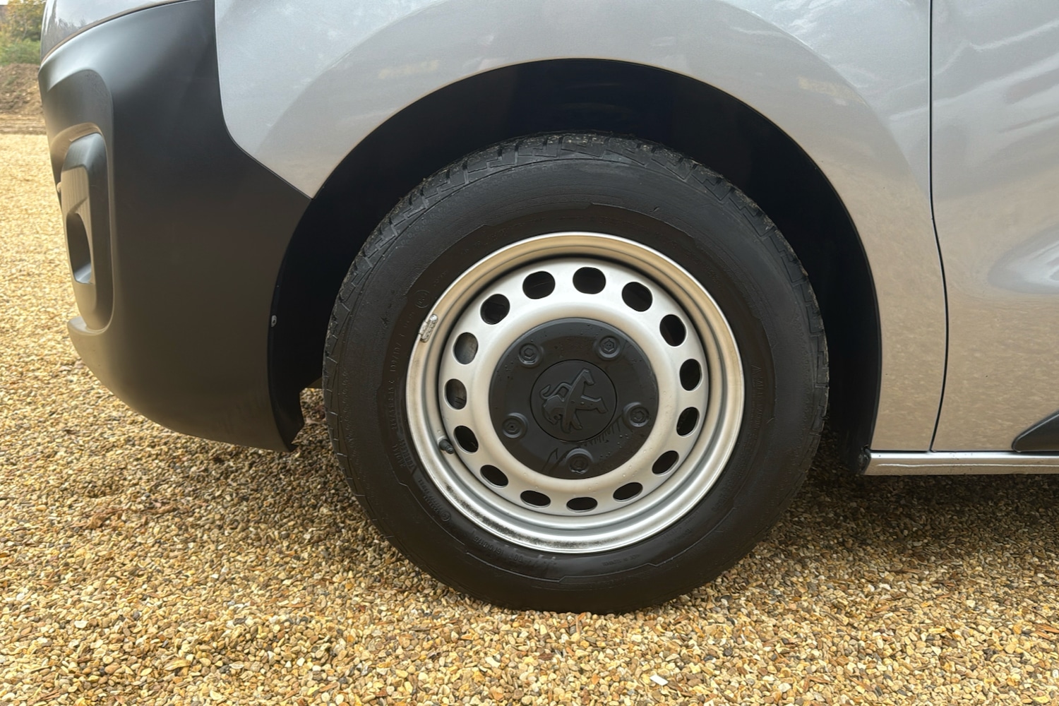 Used Peugeot Expert 2023 for sale - 76230231: Photo 34