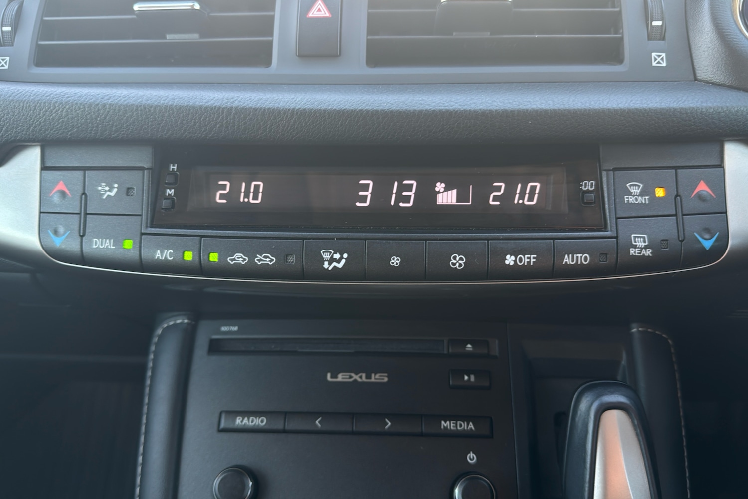 Used Lexus CT 2019 for sale - 76381809: Photo 16