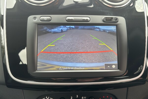 Used Dacia Sandero Stepway 2019 for sale - 76113159: Photo 30