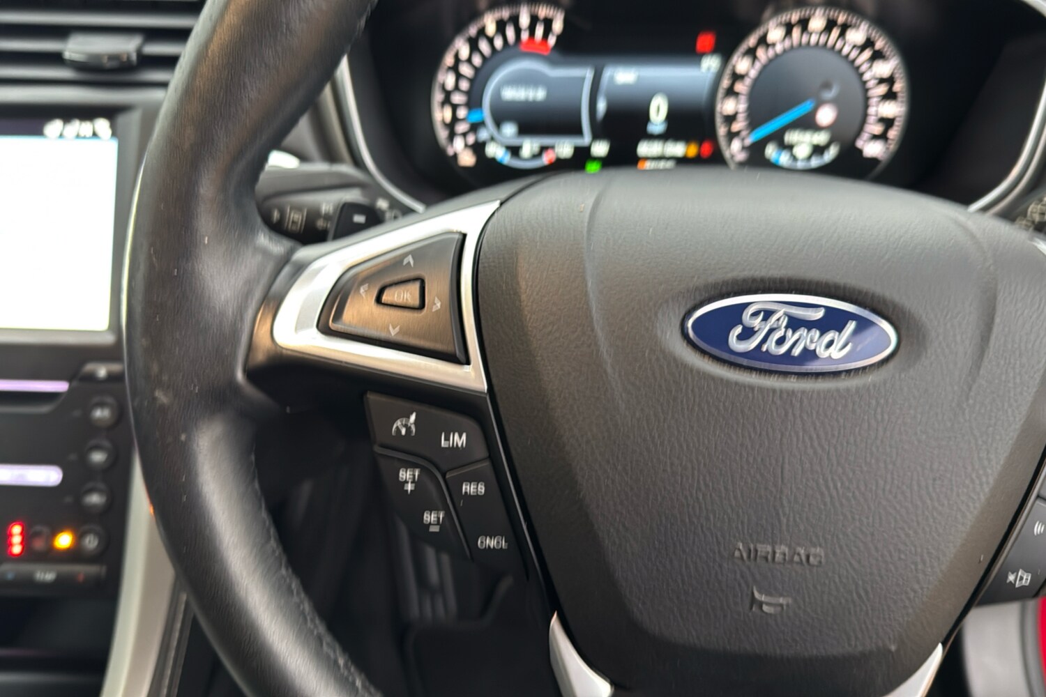 Used Ford Mondeo 2017 for sale - 77527871: Photo 17