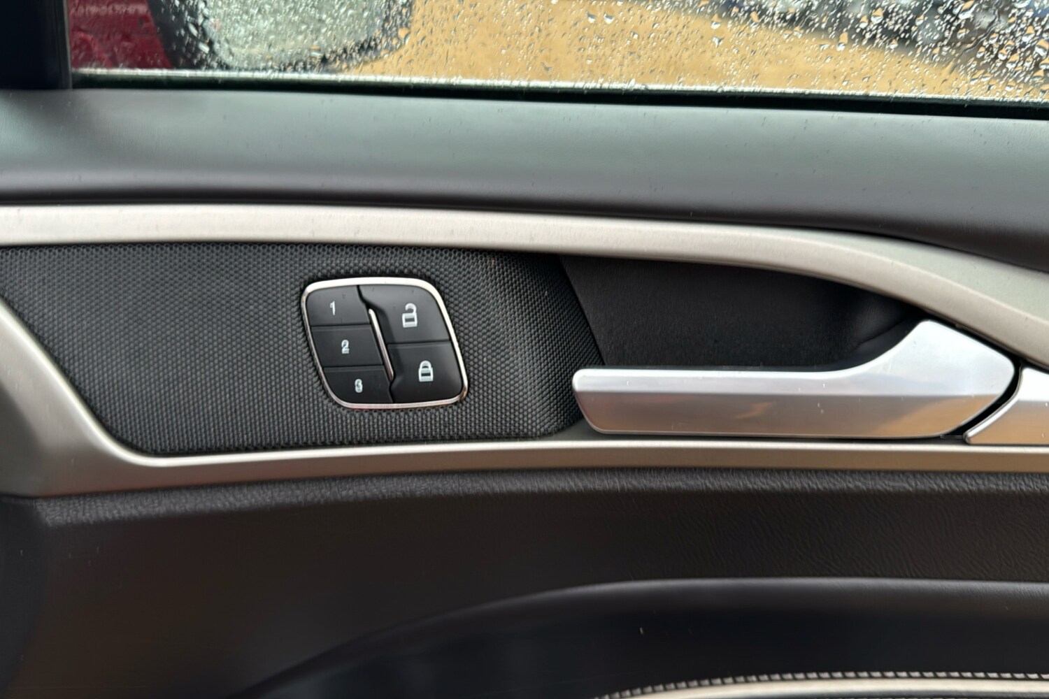 Used Ford Mondeo 2017 for sale - 77527871: Photo 33