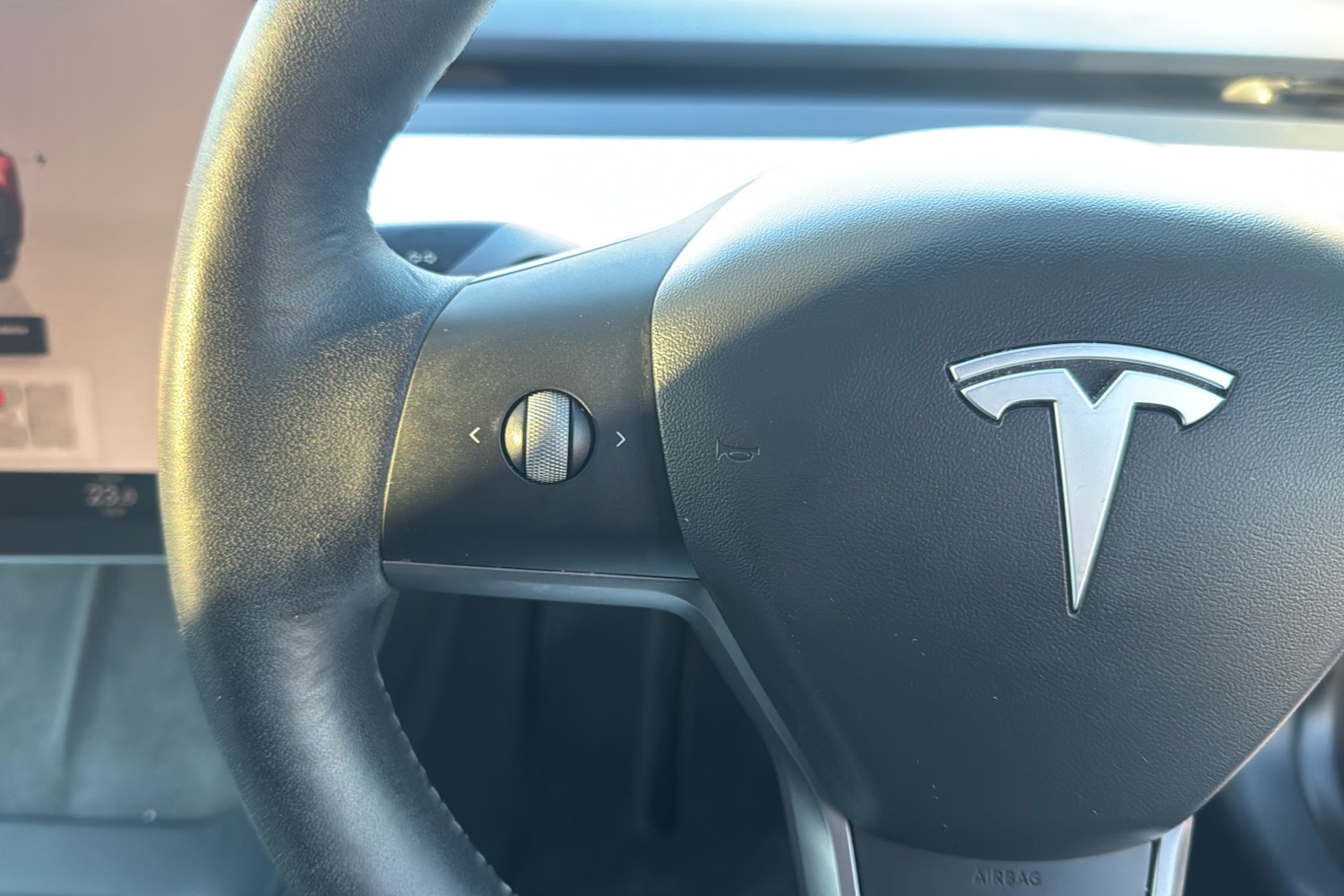 Used Tesla Model 3 2022 for sale - 77093692: Photo 17