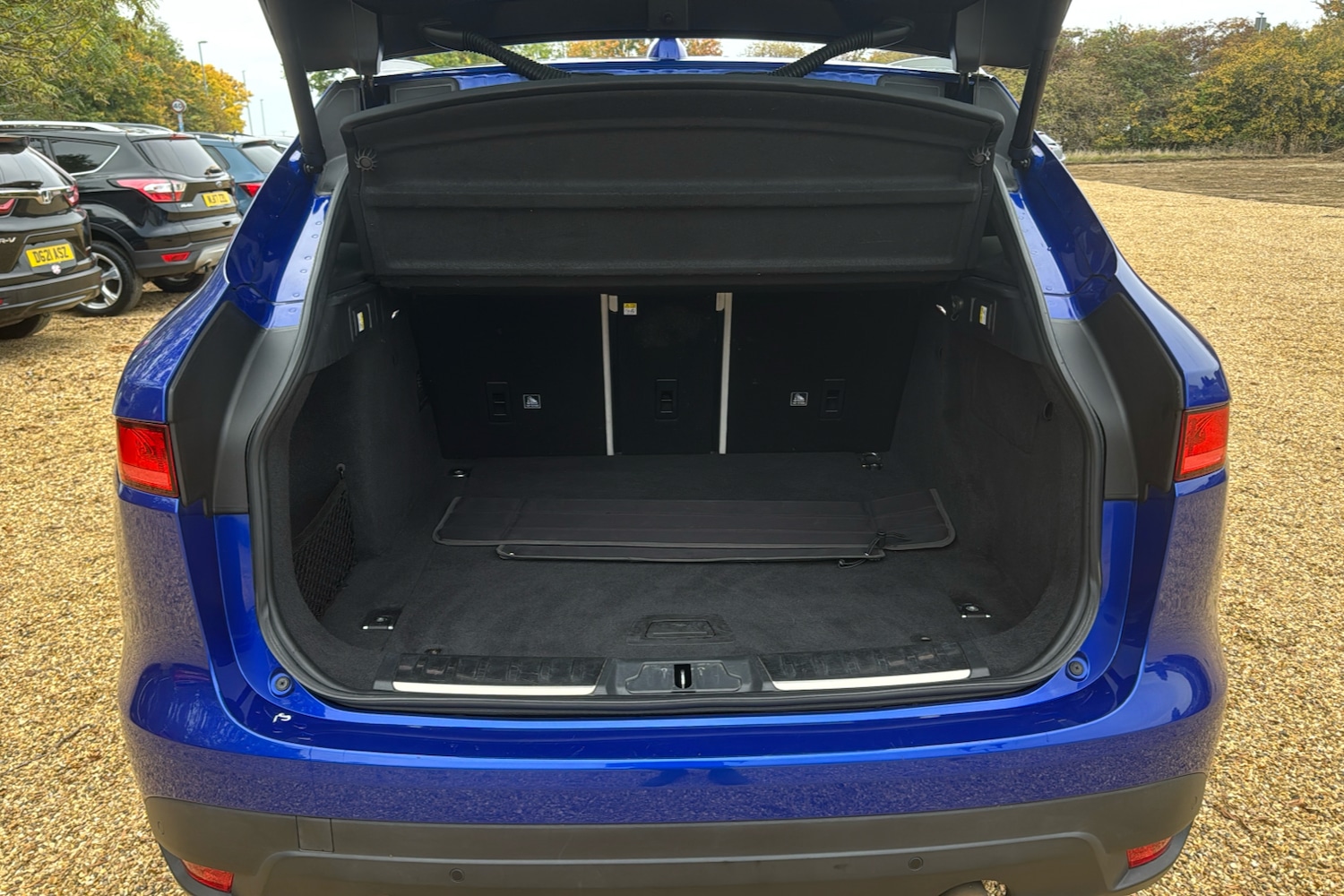 Used Jaguar F-Pace 2019 for sale - 76955371: Photo 19