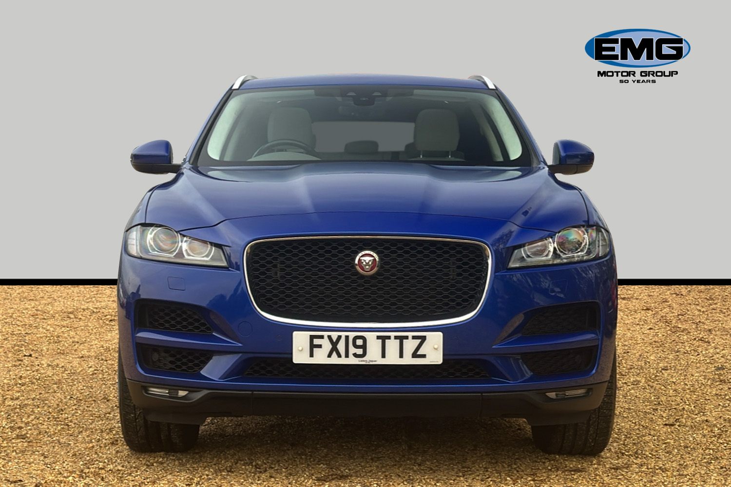 Used Jaguar F-Pace 2019 for sale - 76955371: Photo 2