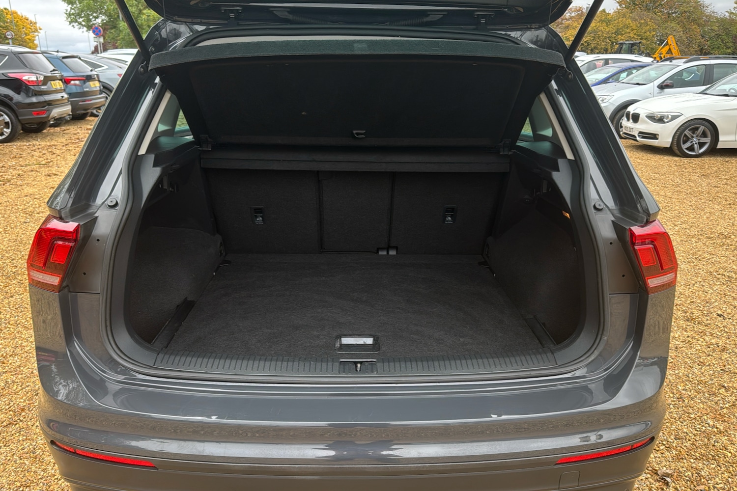 Used Volkswagen Tiguan 2018 for sale - 76230219: Photo 19