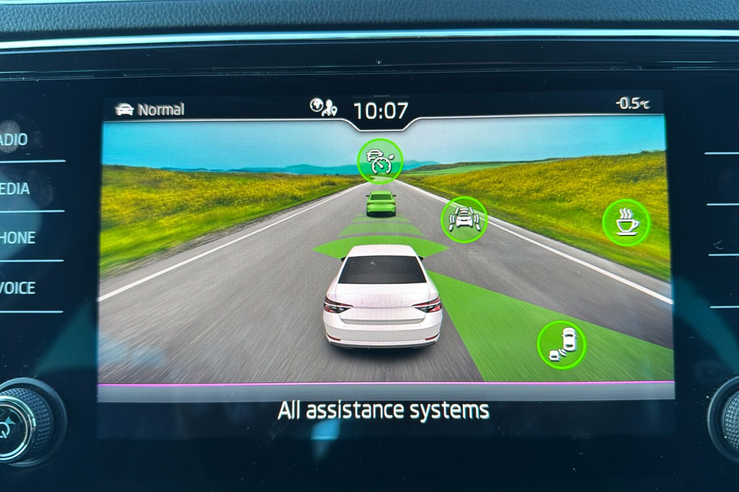 Used Skoda Superb 2022 for sale - 77443830: Photo 37