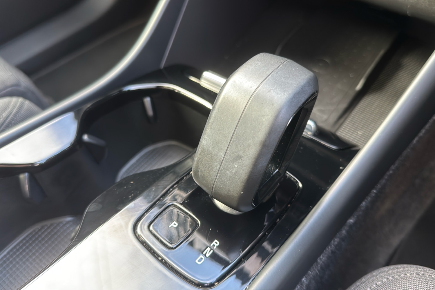 Used Volvo C40 2022 for sale - 76390912: Photo 13