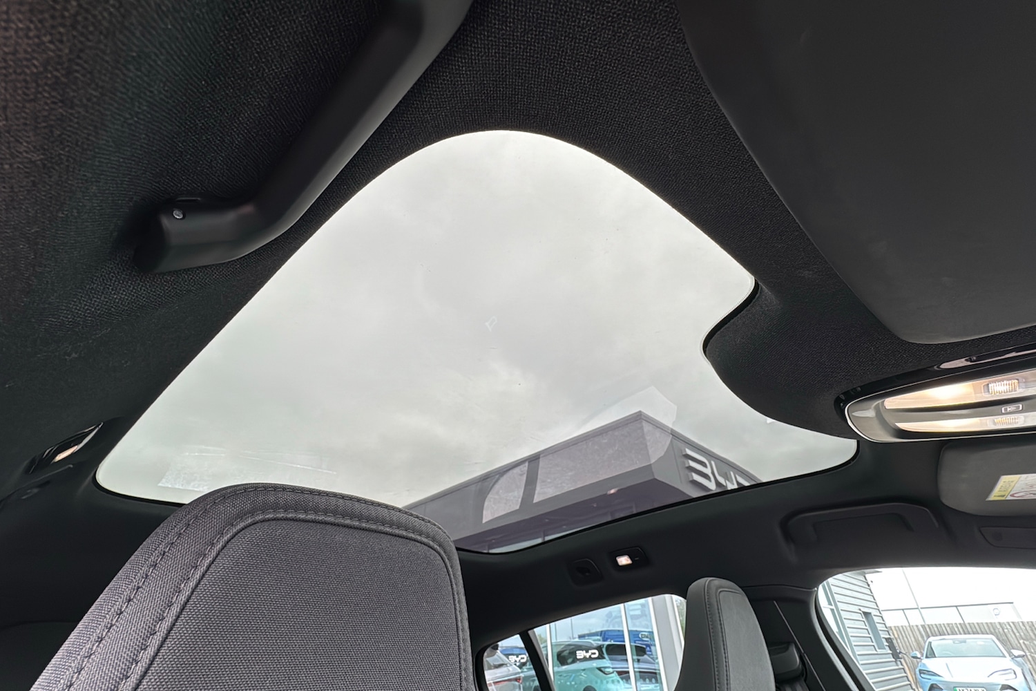 Used Volvo C40 2022 for sale - 76390912: Photo 44