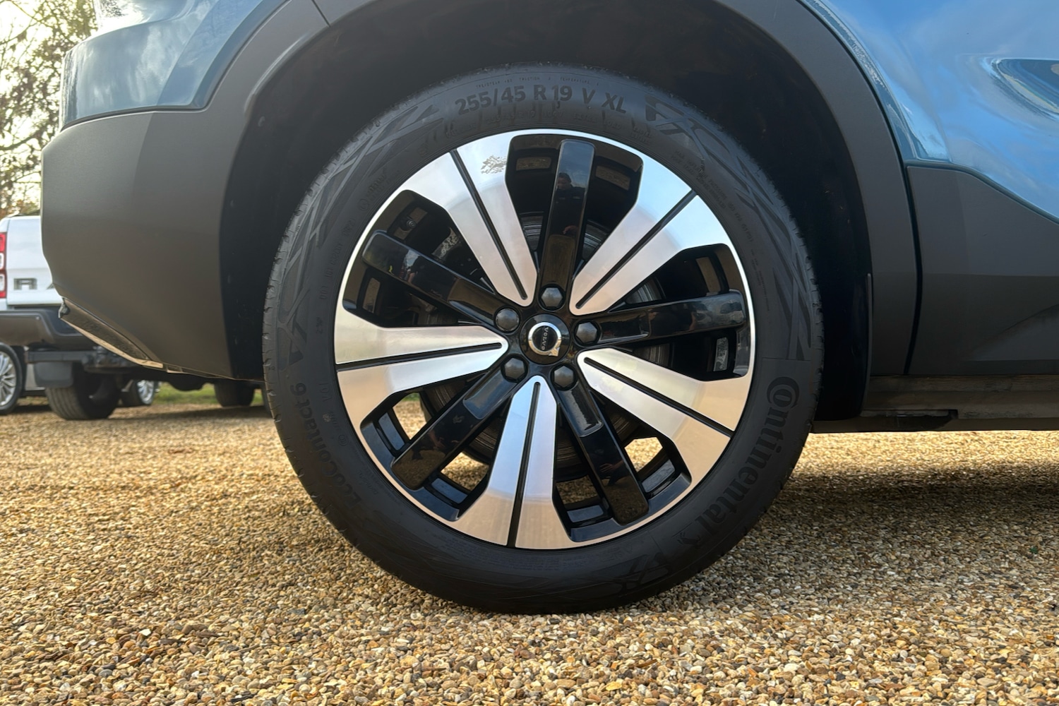 Used Volvo C40 2022 for sale - 76390912: Photo 8