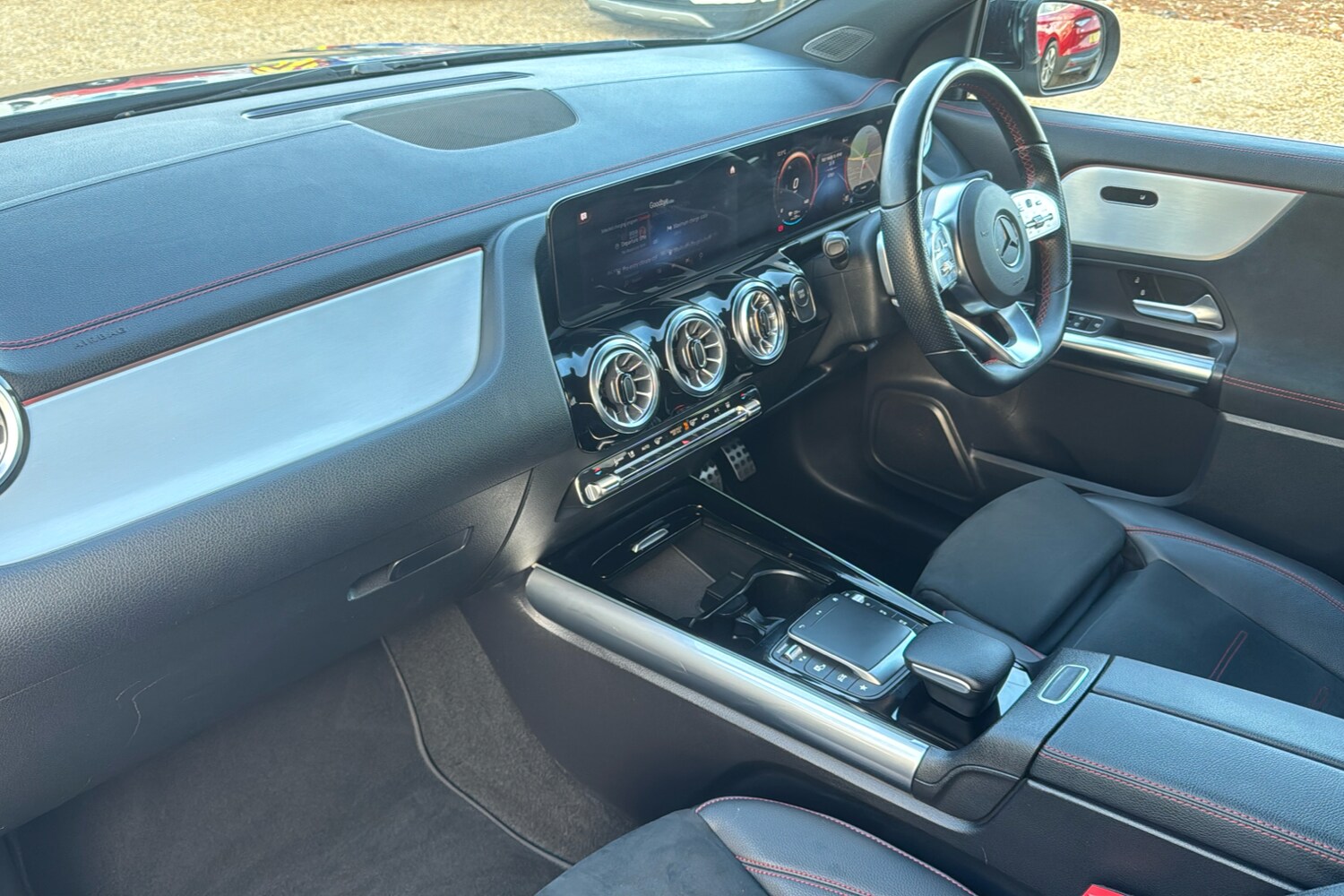 Used Mercedes-Benz EQA 2022 for sale - 76362356: Photo 11