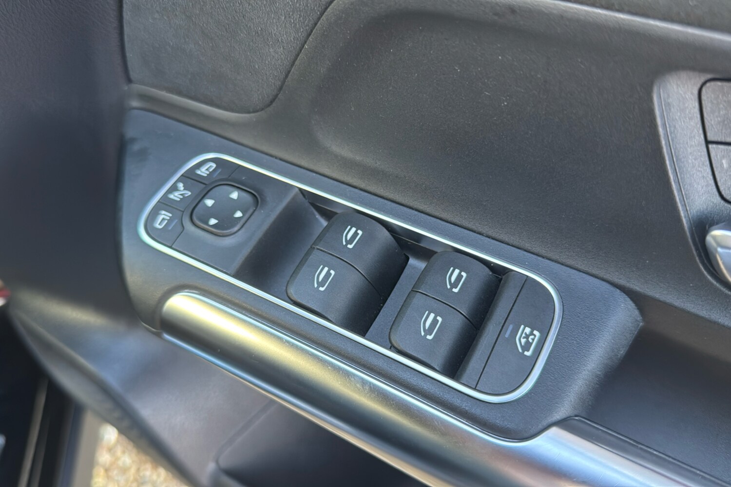 Used Mercedes-Benz EQA 2022 for sale - 76362356: Photo 28