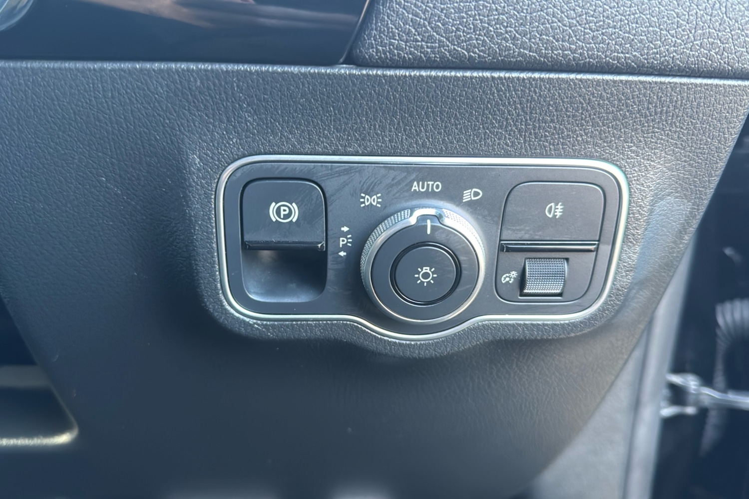 Used Mercedes-Benz EQA 2022 for sale - 76362356: Photo 30