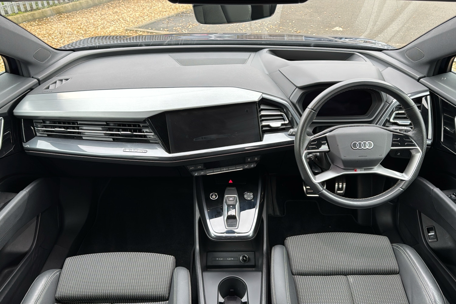 Used Audi Q4 e-tron 2023 for sale - 77790074: Photo 9
