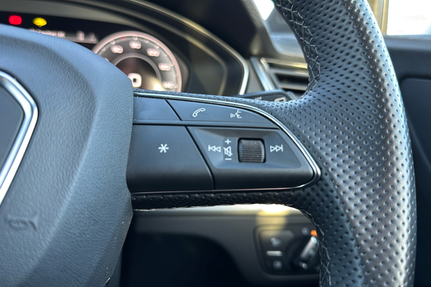 Used Audi Q5 2023 for sale - 76892928: Photo 18