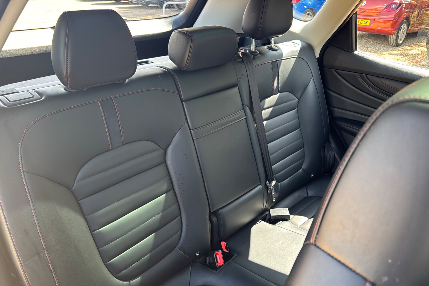 MG HS 1.5 T Gdi Exclusive Suv 5dr Petrol Manual Euro 6 s/s 162 Ps Petrol - Picture 12 of 24