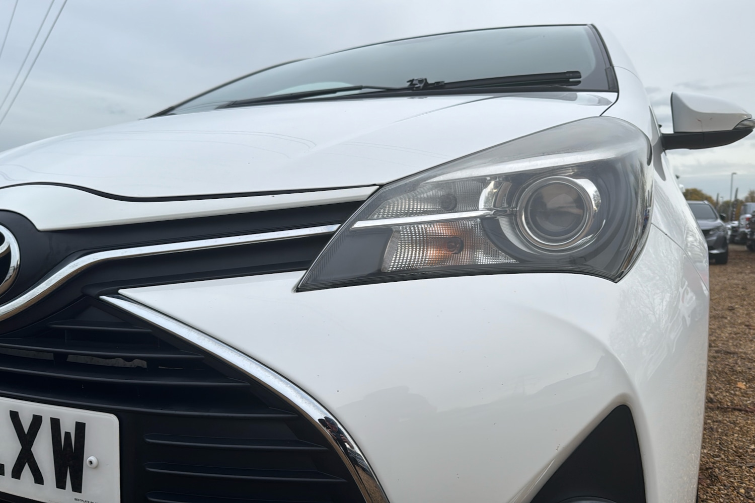 Used Toyota Yaris 2015 for sale - 76789812: Photo 27