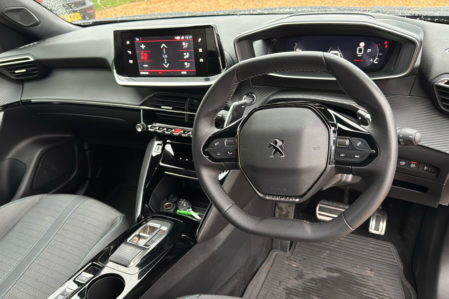 Used Peugeot 2008 2023 for sale - 76932084: Photo 10