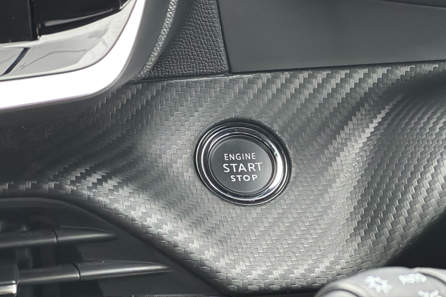 Used Peugeot 2008 2023 for sale - 76932084: Photo 23