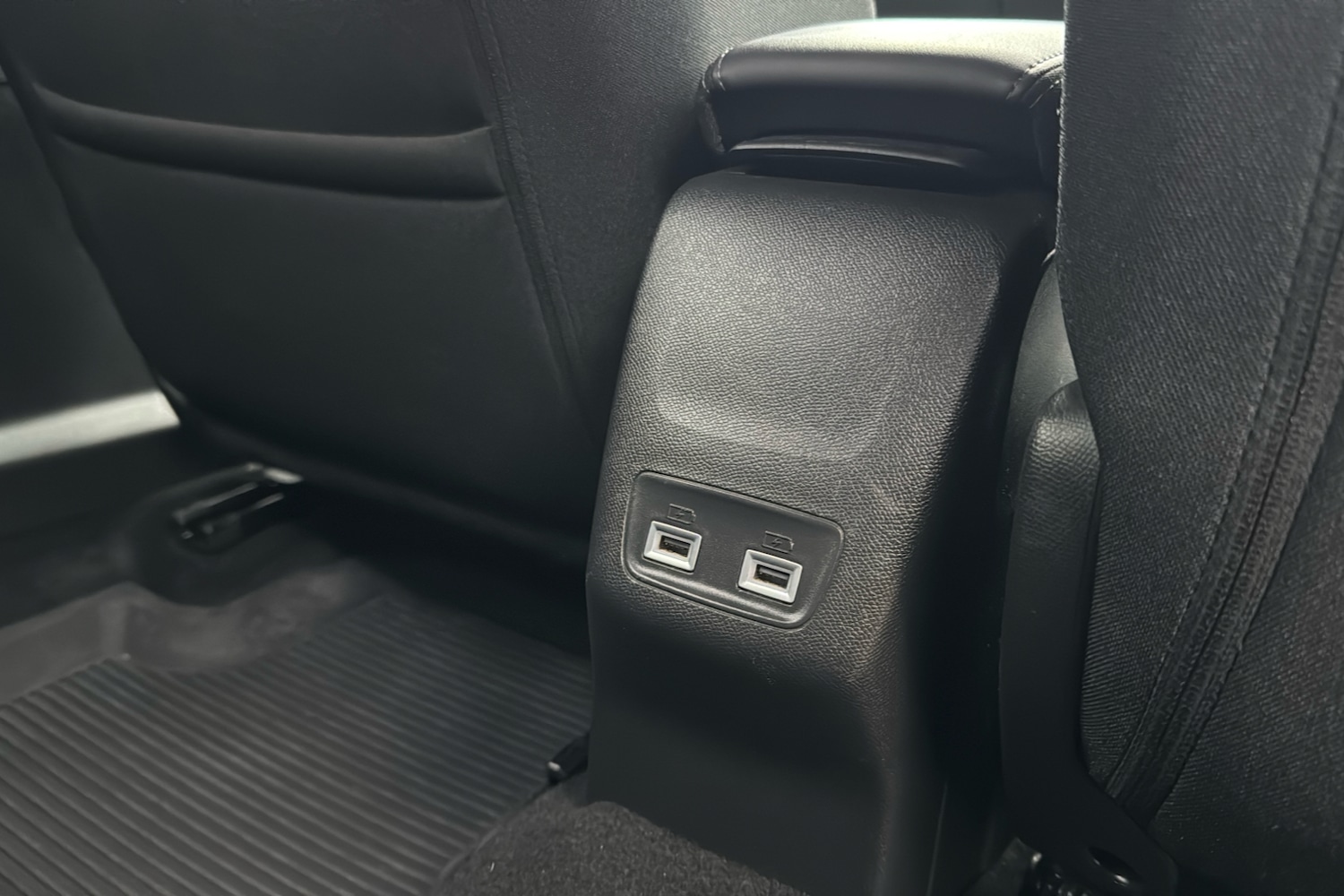 Used Peugeot 2008 2023 for sale - 76932084: Photo 30