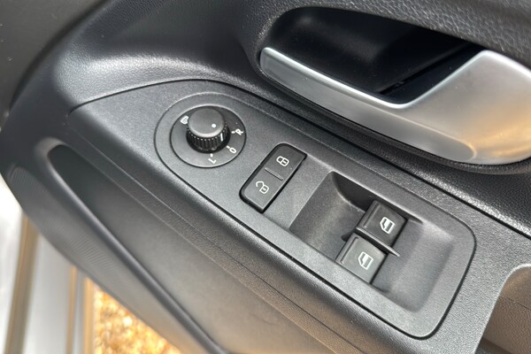 Used Volkswagen up! 2021 for sale - 75259836: Photo 27