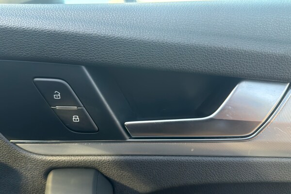 Used Audi Q5 2017 for sale - 76096498: Photo 33