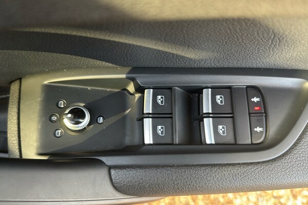 Used Audi Q5 2017 for sale - 76096498: Photo 34
