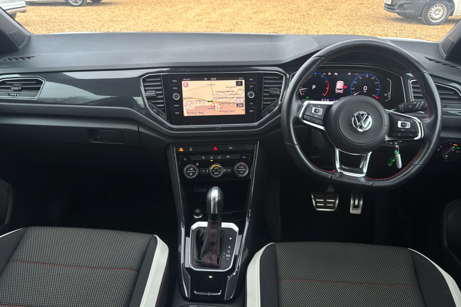 Used Volkswagen T-Roc 2020 for sale - 77046046: Photo 9