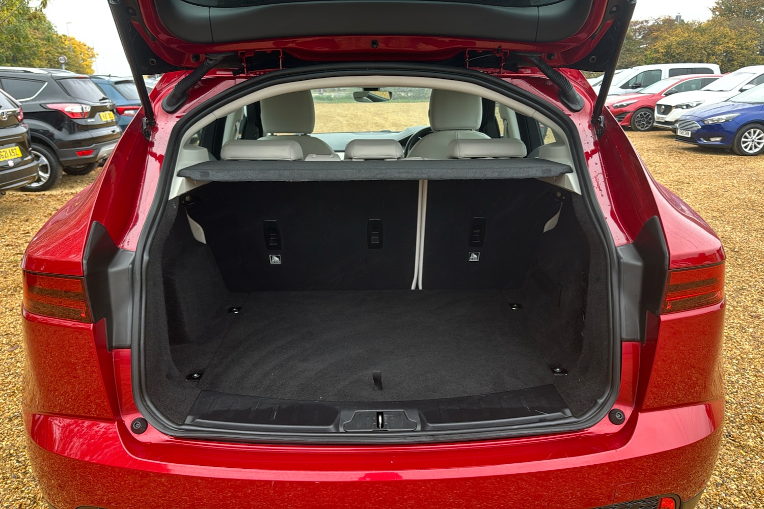 Used Jaguar E-Pace 2018 for sale - 76262605: Photo 19