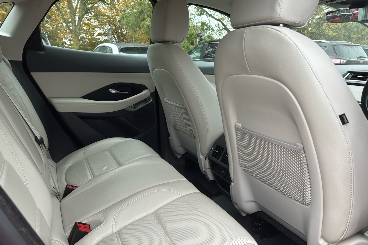 Used Jaguar E-Pace 2018 for sale - 76262605: Photo 24