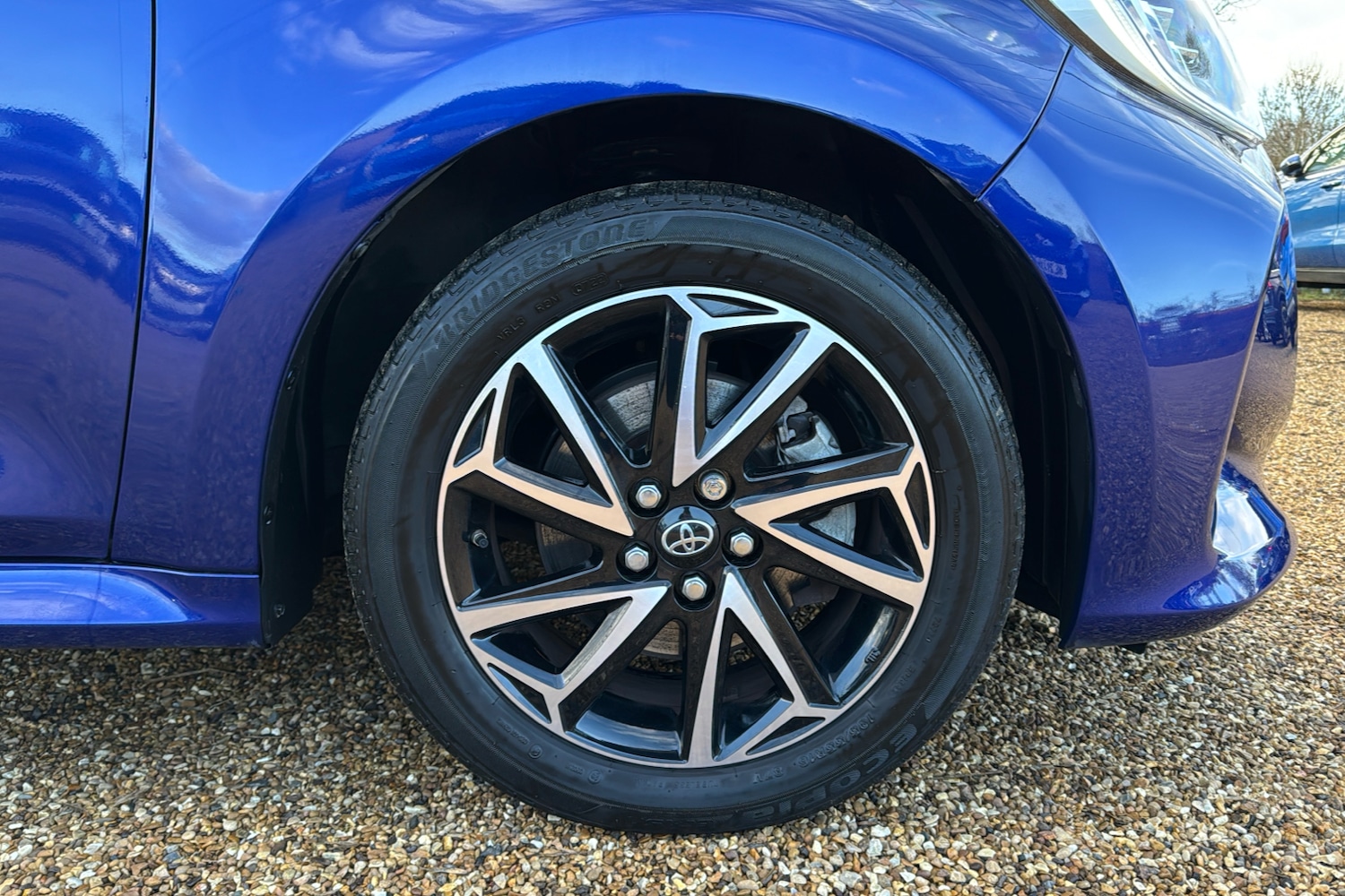 Used Toyota Yaris 2022 for sale - 77123896: Photo 24