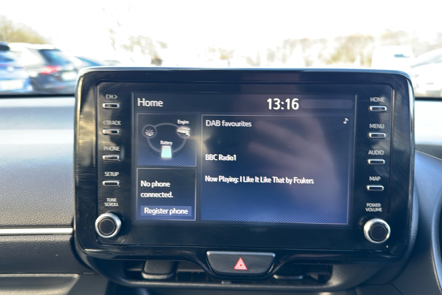 Used Toyota Yaris 2022 for sale - 77123896: Photo 34