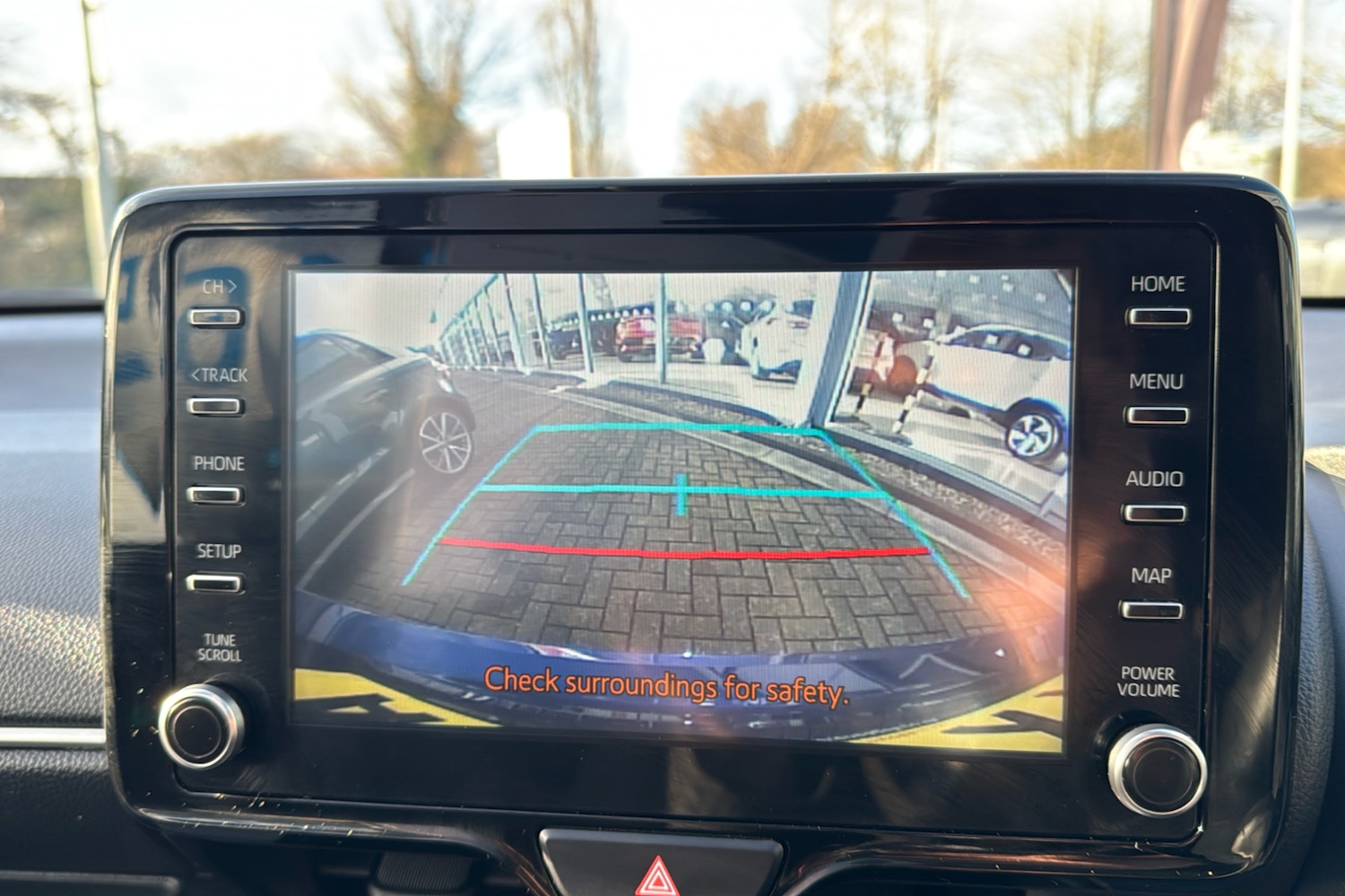 Used Toyota Yaris 2022 for sale - 77123896: Photo 39