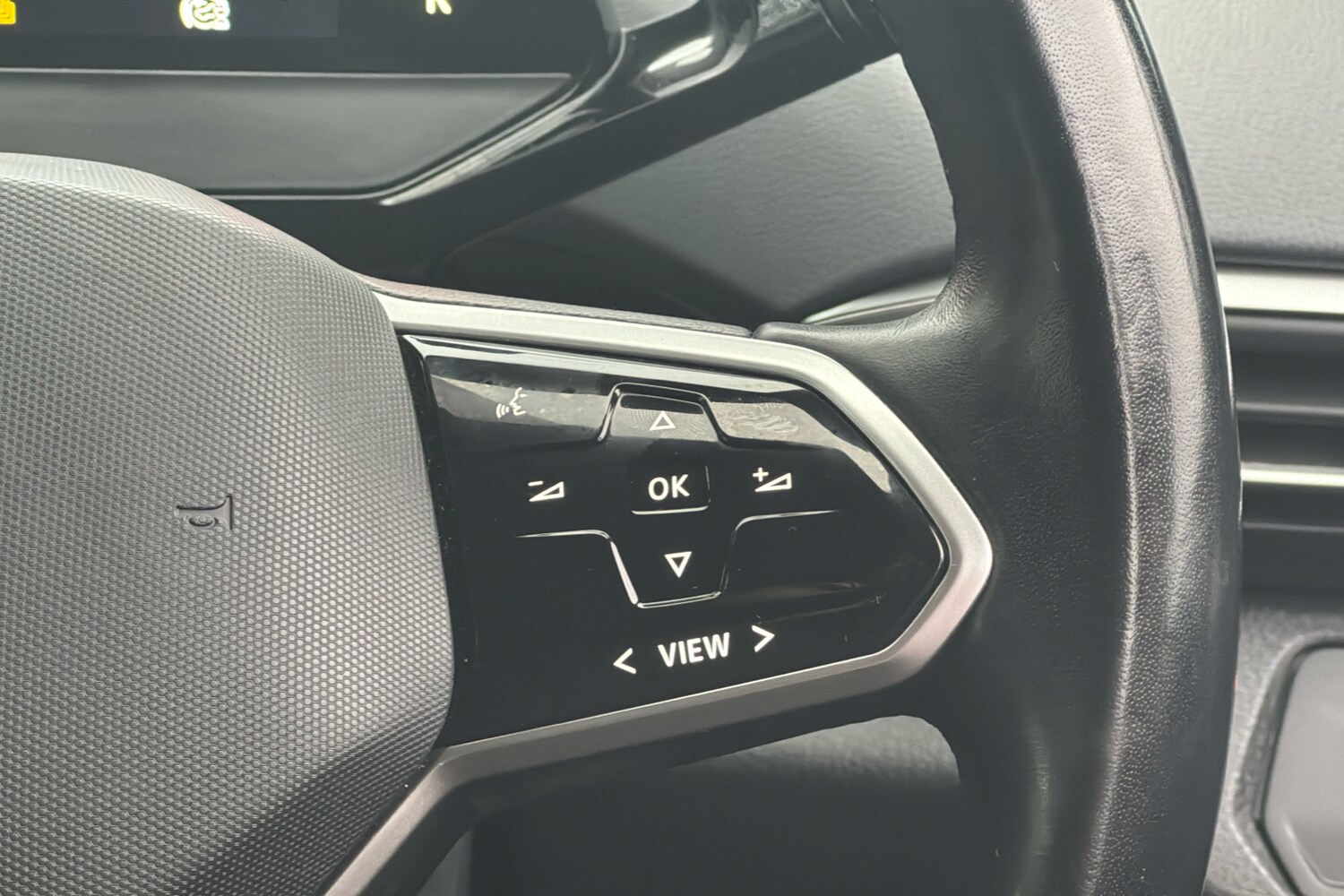 Used Volkswagen ID.4 2021 for sale - 76351480: Photo 18