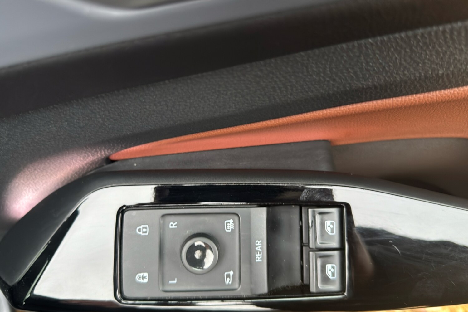 Used Volkswagen ID.4 2021 for sale - 76351480: Photo 33