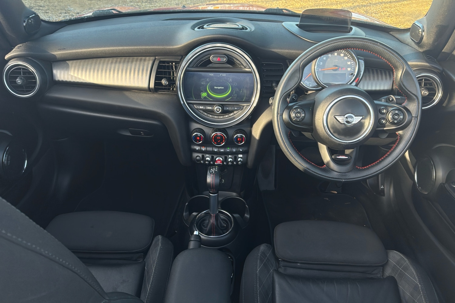 Used MINI Convertible 2018 for sale - 77976909: Photo 9