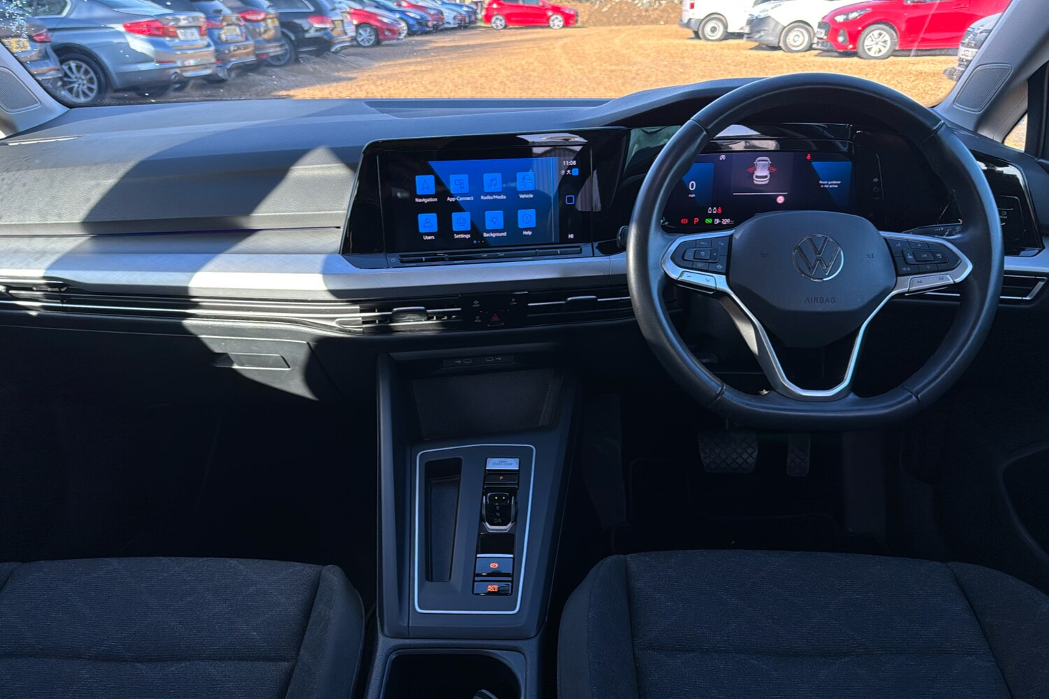 Used Volkswagen Golf 2023 for sale - 76638509: Photo 9