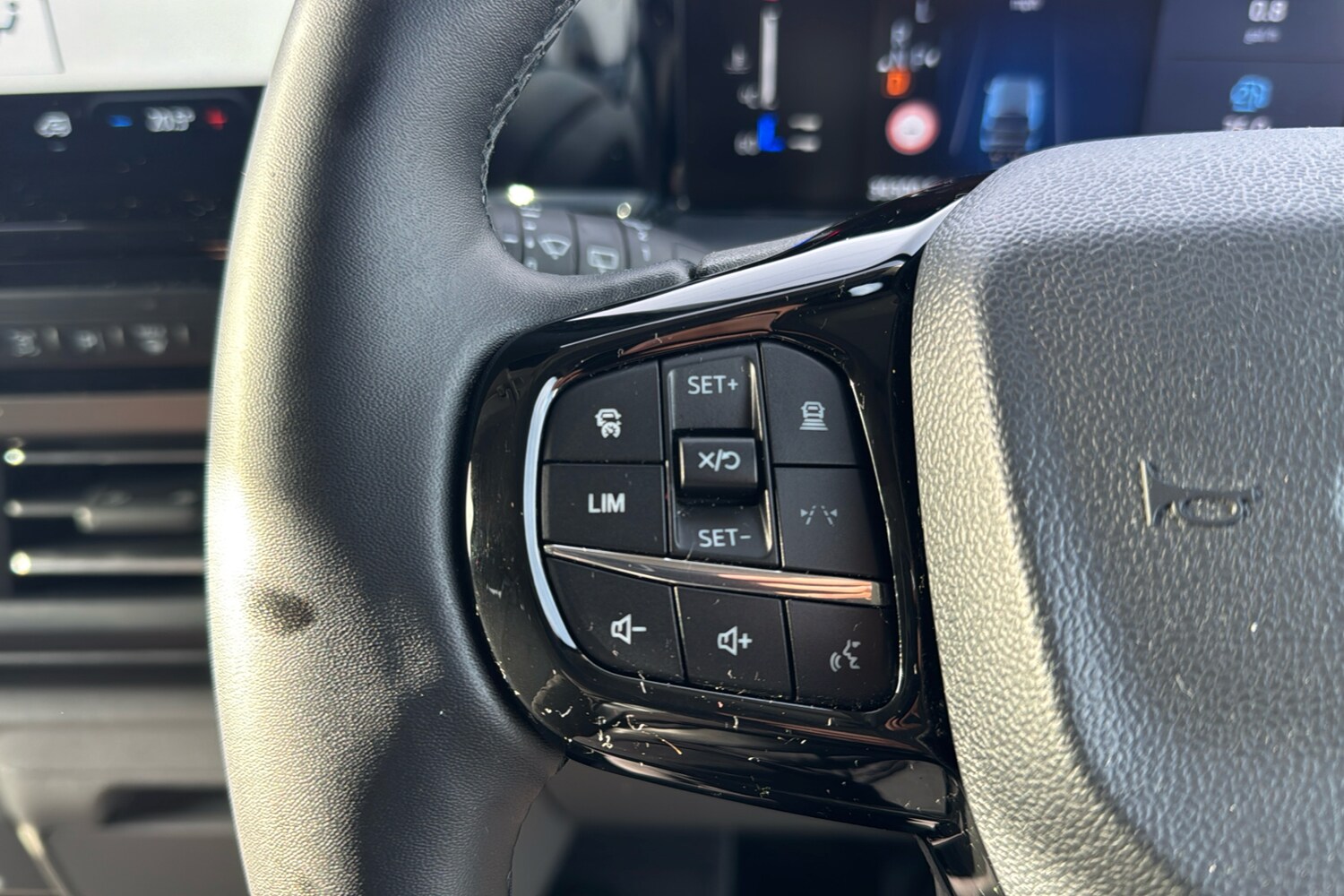 Used Ford Tourneo Custom 2025 for sale - 77589353: Photo 16