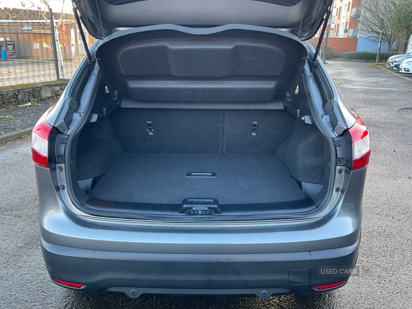 Used Nissan Qashqai 2015 for sale - 76937050: Photo 6