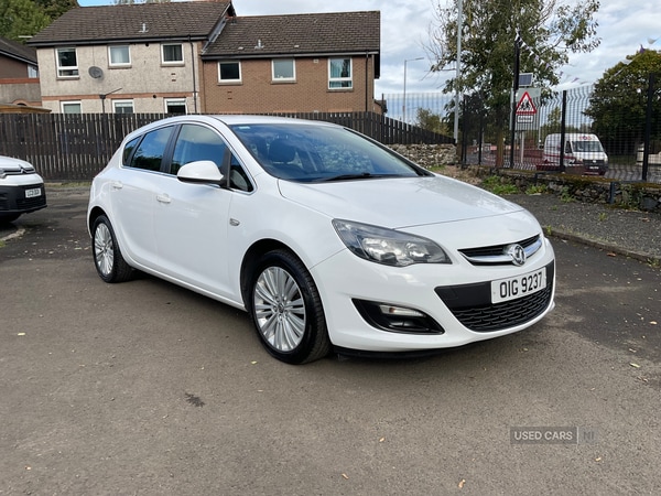 Used Vauxhall Astra 2016 for sale - 76190176: Photo 1
