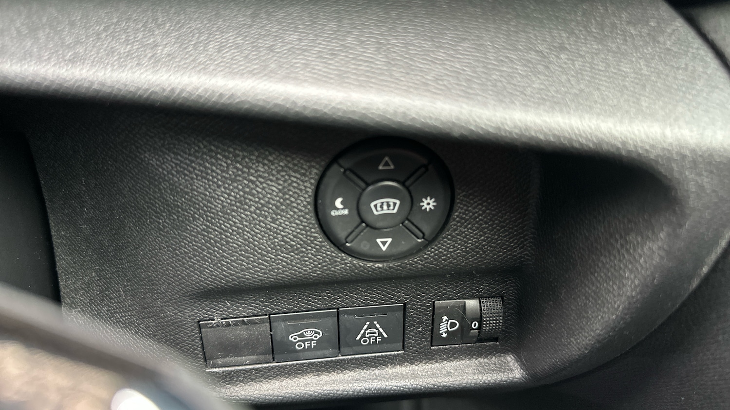 Used Citroen C4 2022 for sale - 76530882: Photo 22