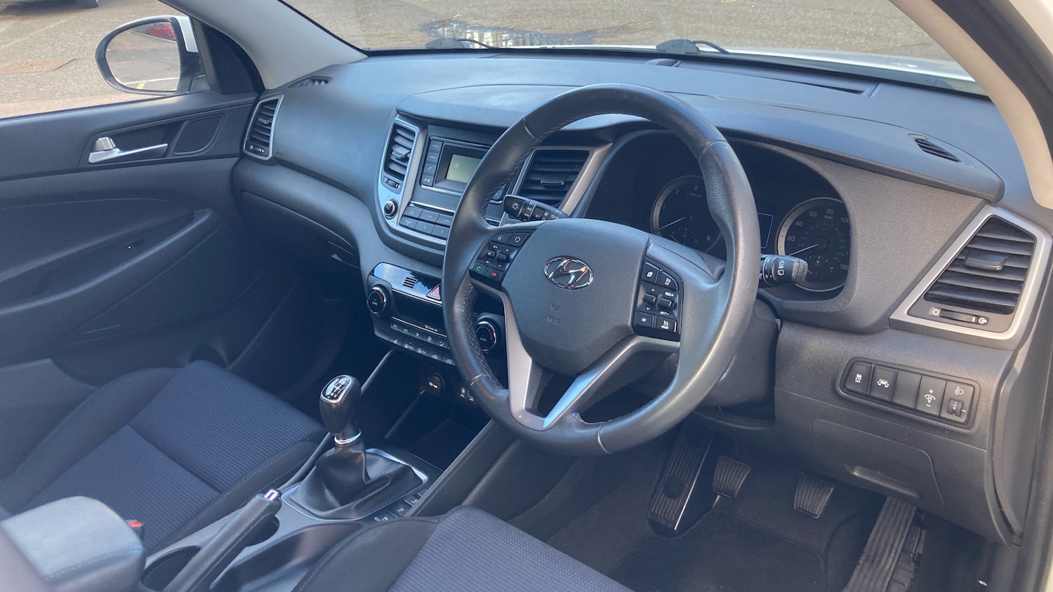 Used Hyundai TUCSON 2016 for sale - 76480223: Photo 11