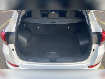 Used Hyundai TUCSON 2016 for sale - 76480223: Photo