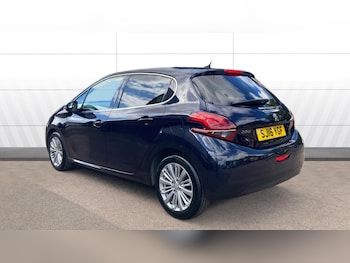 Used Peugeot 208 2016 for sale - 79433593: Photo