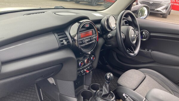 Used MINI Hatch 2015 for sale - 76263702: Photo 9